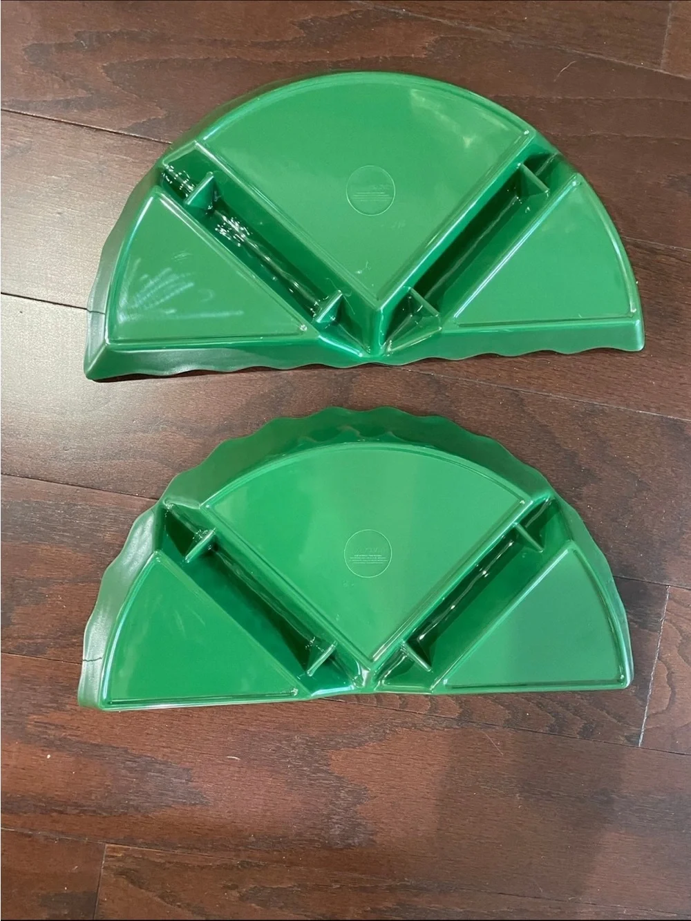 NOVOGRATZ WATERMELON MELAMINE DIVIDED SERVING DISHES 2